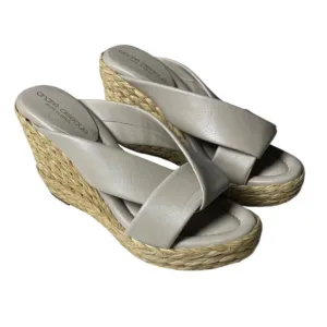 🆕 André Assous Opal Tan Leather Slip-On Strappy Wedge Sandals- US 11 / EU 41