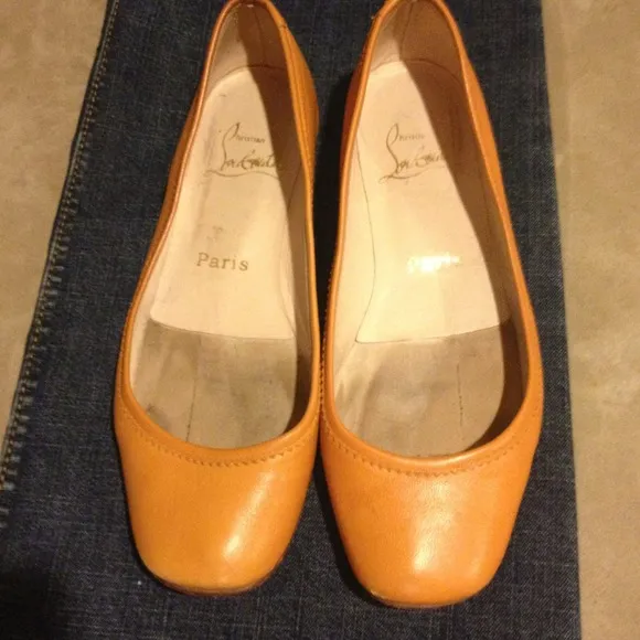 💯% AUTHENTIC Christian Louboutin Mustard Yellow Ballet Flats