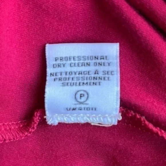 🔥 Diane Von Furstenberg Silk Round Neck 1/2 Sleeve Fuchsia Dress