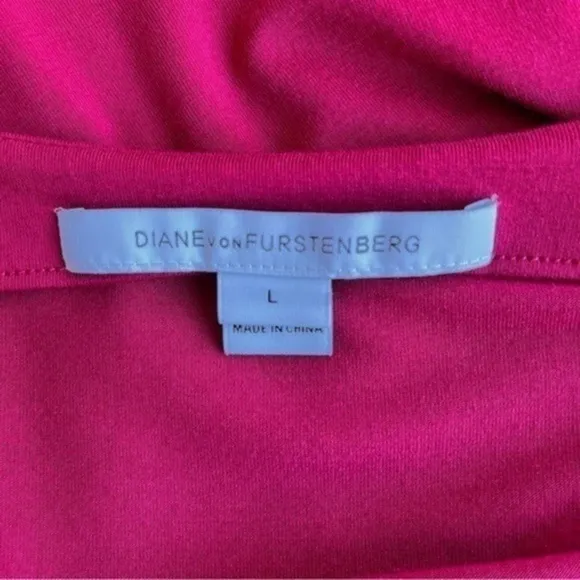 🔥 Diane Von Furstenberg Silk Round Neck 1/2 Sleeve Fuchsia Dress