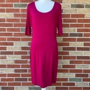 🔥 Diane Von Furstenberg Silk Round Neck 1/2 Sleeve Fuchsia Dress