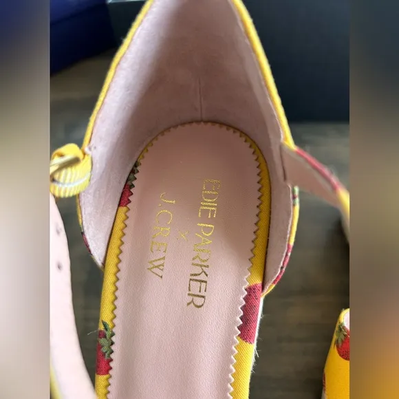 ⭐️⭐️ Host pick⭐️⭐️🍓J. Crew x Edie Parker Strawberry Espadrilele🍓