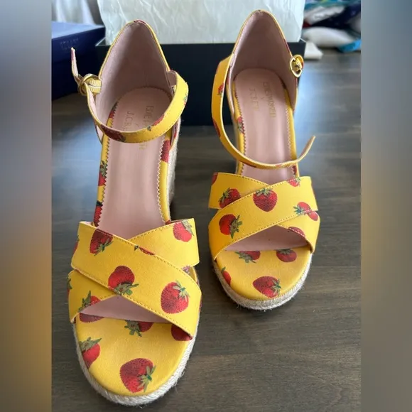 ⭐️⭐️ Host pick⭐️⭐️🍓J. Crew x Edie Parker Strawberry Espadrilele🍓