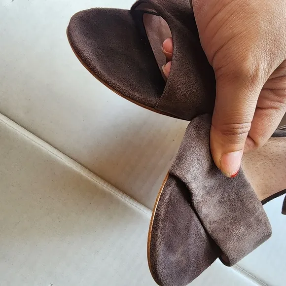 🌸 Madewell | Suede Ankle Strap Sandals, 10