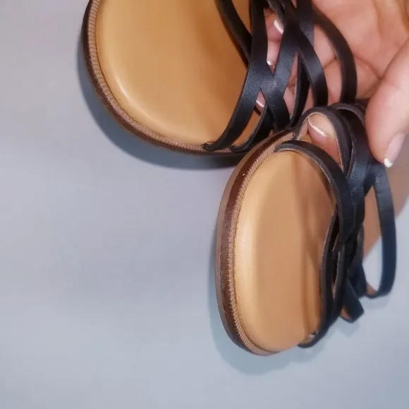 🌸 Madewell | Tracie Crisscross Leather Slip on Sandals size 7