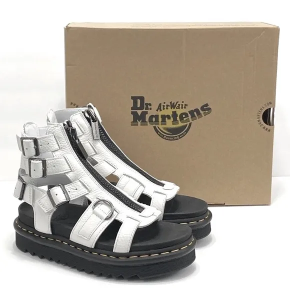 - NEW OLSON ZIPPED LEATHER STRAP SANDALS