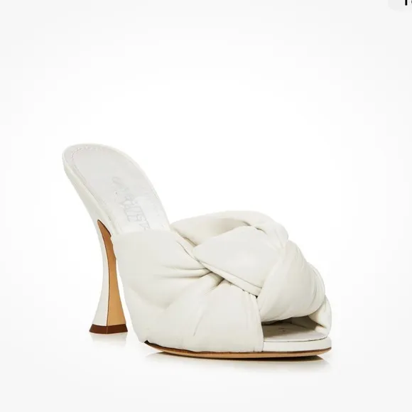 - nib Giambattista Valli White Maxi Knot Heeled Sandals in White size 6