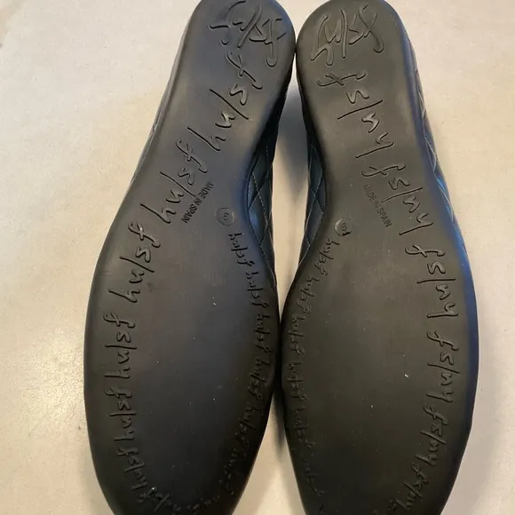 ❤️ NWOT French Sole blue and Black Quilted Flats