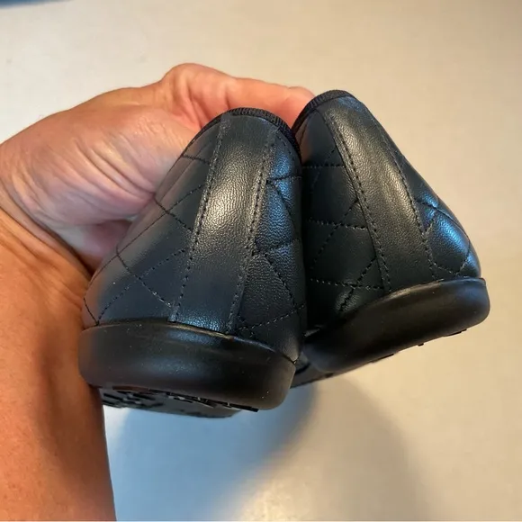 ❤️ NWOT French Sole blue and Black Quilted Flats