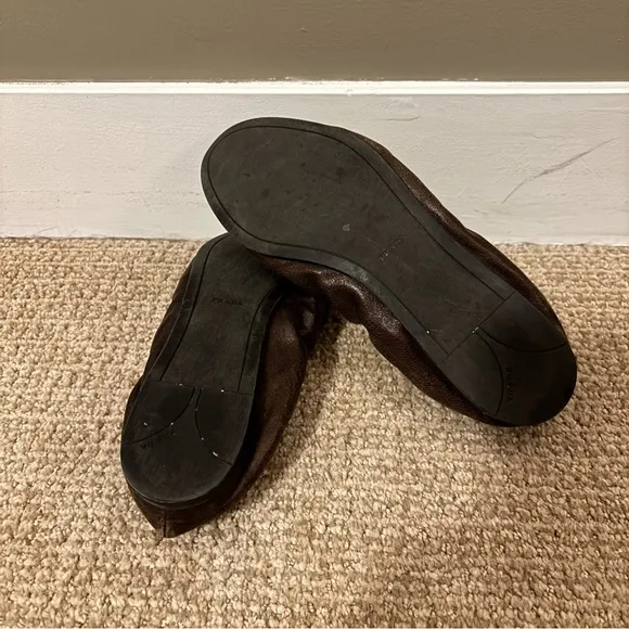 🐎 Prada Leather Ballet Flats - size 9.5 (40)