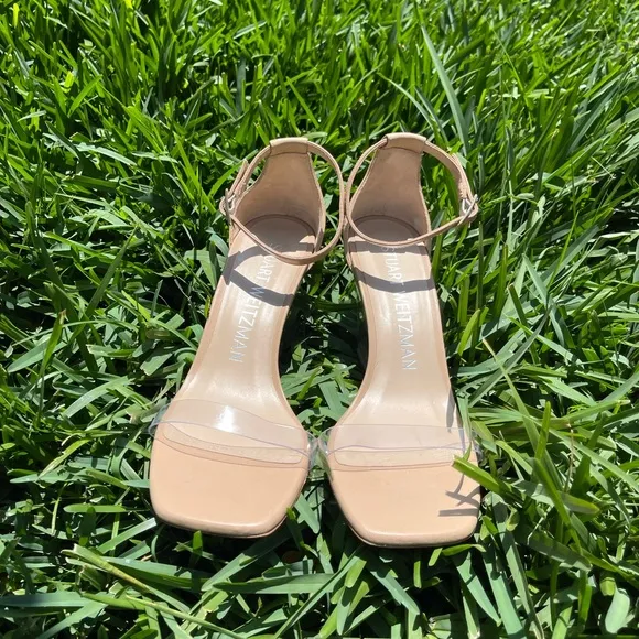 👟- Stuart Weitzman Nudistlucite clear Wedge size 10