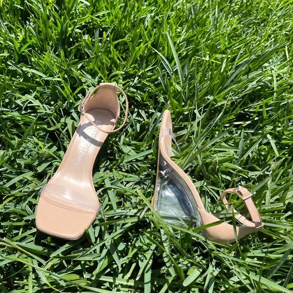👟- Stuart Weitzman Nudistlucite clear Wedge size 10