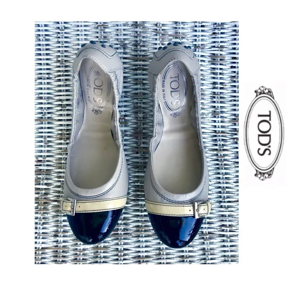 🆕 {Tod’s} ‘Dee’ Leather Ballet Flats in soft grey with black &amp; tan, size 7