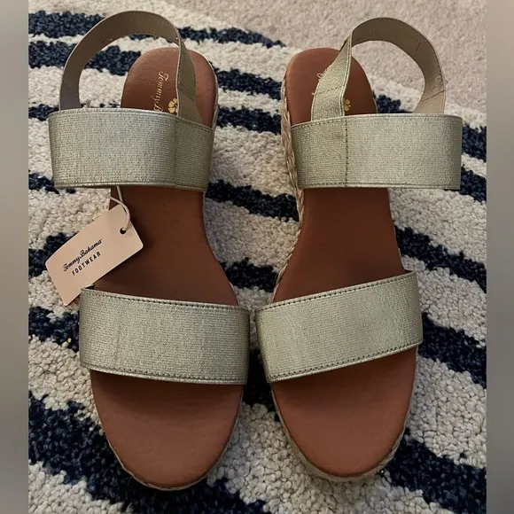 🆕 Tommy Bahama Muted Sage Gold Sakura Ankle Strap Wedge Sandals Size 9.5M
