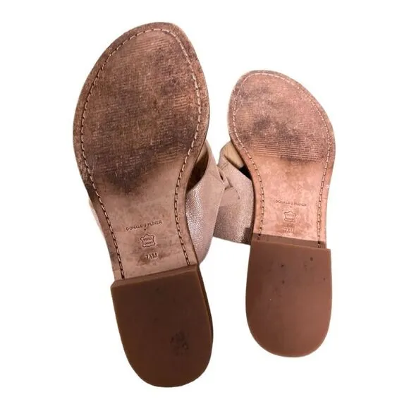 #100 DONALD J PLINER Champagne Ankle Strap Sandals