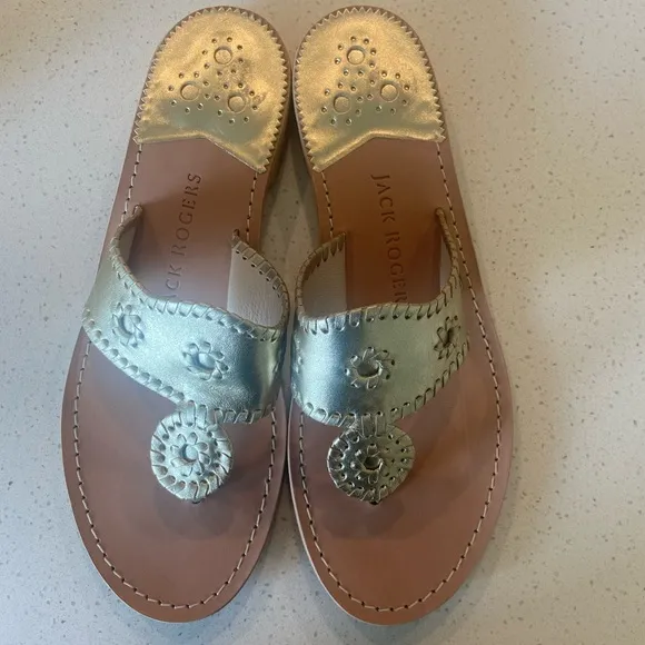 12 🔖 JACK ROGERS Women's Jacks Slip-On Flat Sandals Platinum