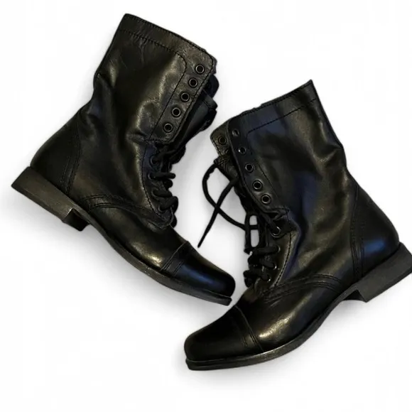 2000s Steve Madden Troopa Moto Combat Boots in Black