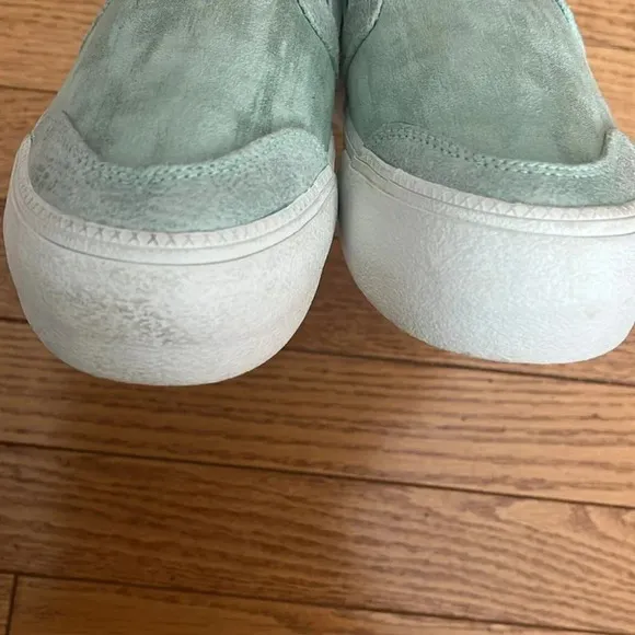 [38/8-8.5]Colmar Original Green Slip In Platform Sneakers