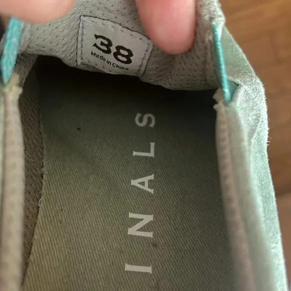 [38/8-8.5]Colmar Original Green Slip In Platform Sneakers