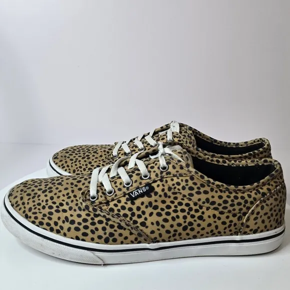 ⭐️40% Off⭐️ Vans Atwood Low Top Sneakers in Animal Print