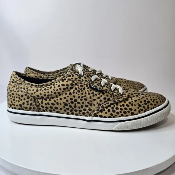 ⭐️40% Off⭐️ Vans Atwood Low Top Sneakers in Animal Print