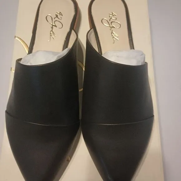 🔥💯42 Gold Black Castle Cap Toe Mule Women's Flats Sz 6.5 - Women | Color: Blac