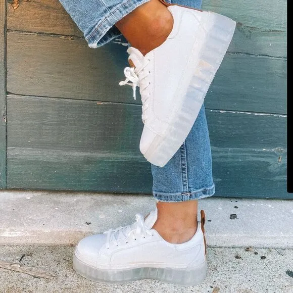 42 Gold Glee Napa Leather Platform Sneakers In White Size 8.5