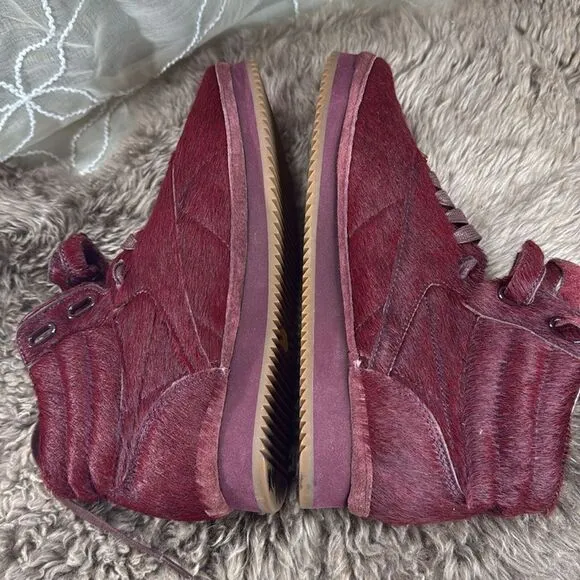 (A) RARE Reebok Amber Rose Muva Fuka Burgundy Gum Top Sneakers, Women's Size 9