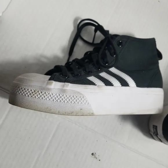 ADIDAS GIRL'S NIZZA ORTHOLITE PLATFORM SNEAKERS SIZE 4