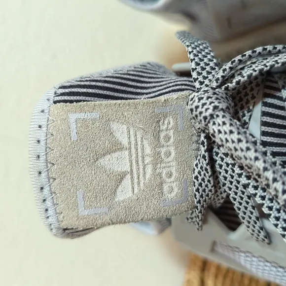 Adidas NMD_XR1 PK low-top sneakers Men's Size 10