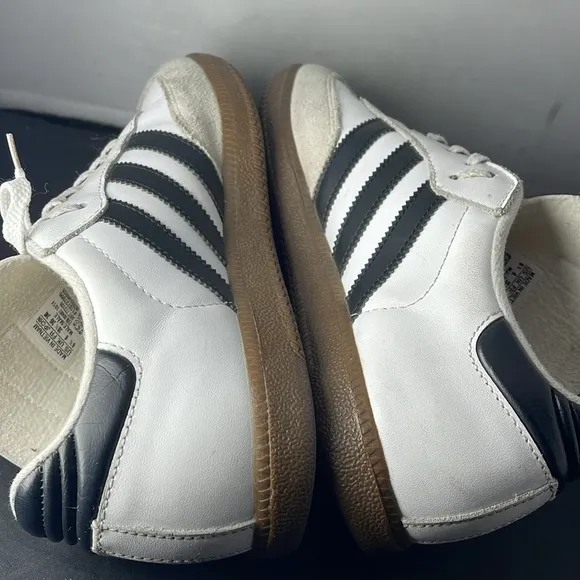 Adidas Samba Classic Low Top Sneakers Mens size 6.5