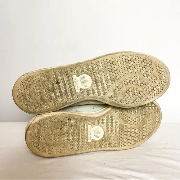 Adidas Stan Smith suede low top sneakers