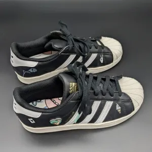 Adidas Superstar Empowering Graphics Sneakers