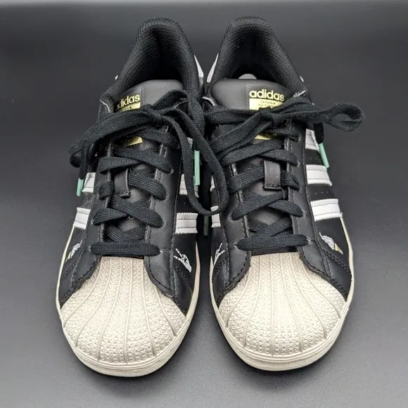 Adidas Superstar Empowering Graphics Sneakers