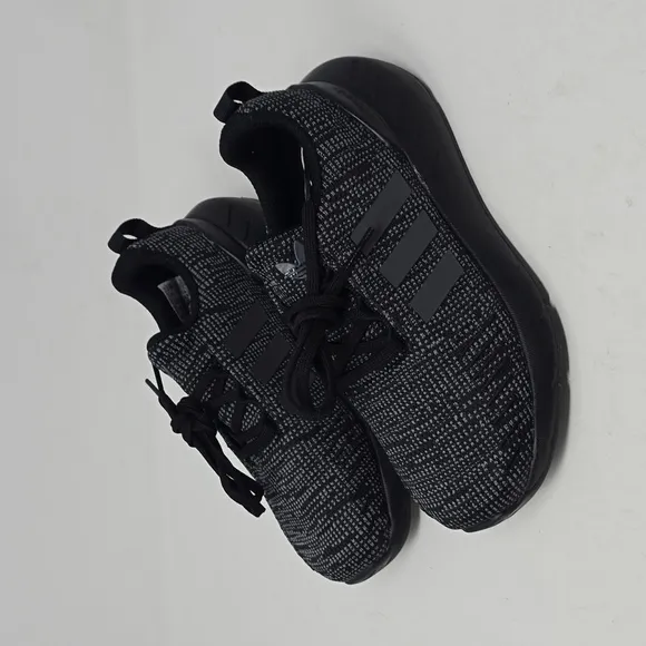 Adidas Swift Run 22 J Boy Black Running Sneakers Low Top GW8166 Shoes Size 1