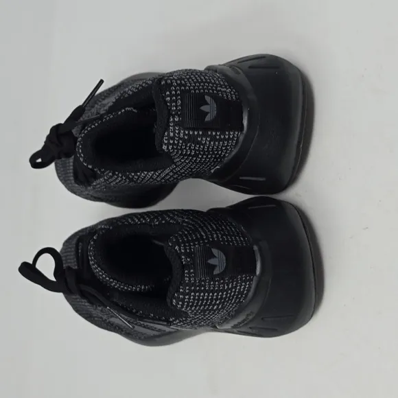 Adidas Swift Run 22 J Boy Black Running Sneakers Low Top GW8166 Shoes Size 1