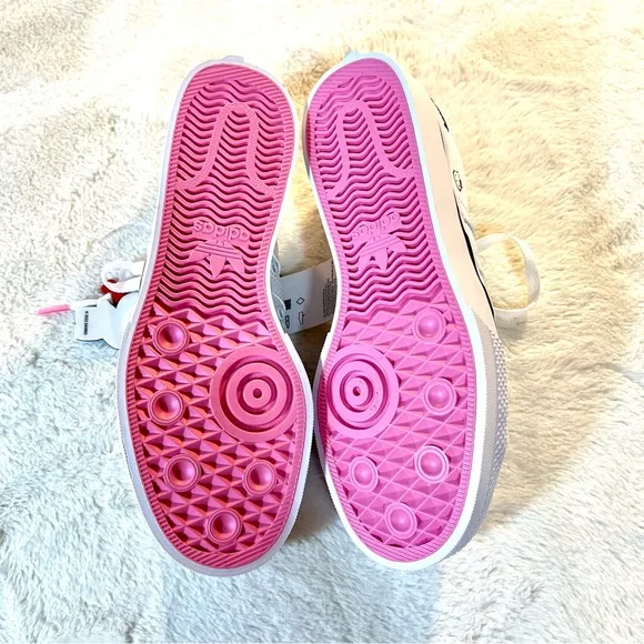 Adidas x Hello Kitty Nizza NWT