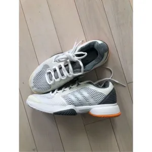 Adidas Men's Stella McCartney Canvas Low Top Athletic Sneakers Size 5.5 White
