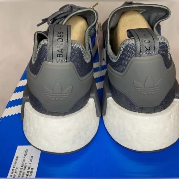 Adidas NMD_R1 low top sneakers