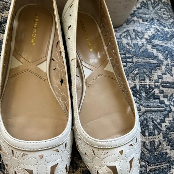 Adrienne Vittadini White Perforated Flats