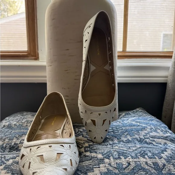 Adrienne Vittadini White Perforated Flats