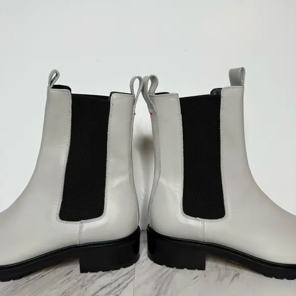 Aeyde Light Gray Leather Chelsea Boot 41