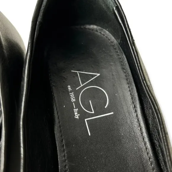 AGL Attilio Giusti Leombruni Black Leather Pointy Flats