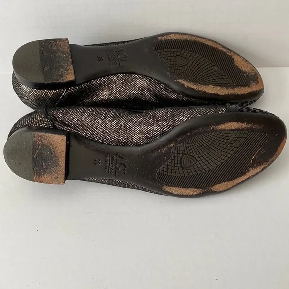 AGL Attilio Giusti Leombruni Leather Cap Toe Ballet Flats Black
