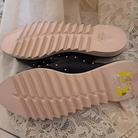 AGL Attilio Giusti Leombruni Shun Slide Sandals Hidrangen