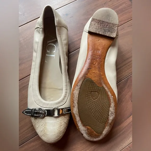 AGL Monika Cap Toe Cream Neutral Leather Embossed Buckle Ballet Flats