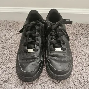 Air Force 1 Nike Sneakers size 7 youth black low top