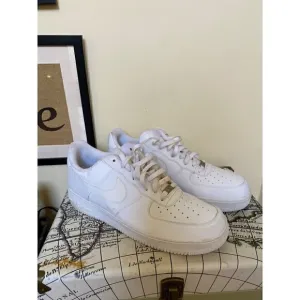 Air Force White on White 2011 Low Top Sneakers sz 14