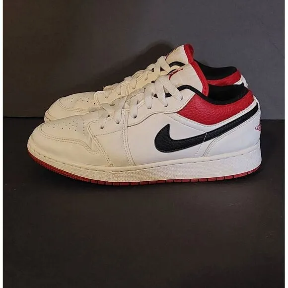 Air Jordan 1 Low (GS) White Red Black  553560-118 Size 5.5Y / Women's Size7 #431