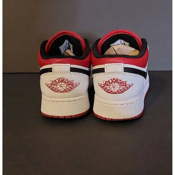 Air Jordan 1 Low (GS) White Red Black  553560-118 Size 5.5Y / Women's Size7 #431